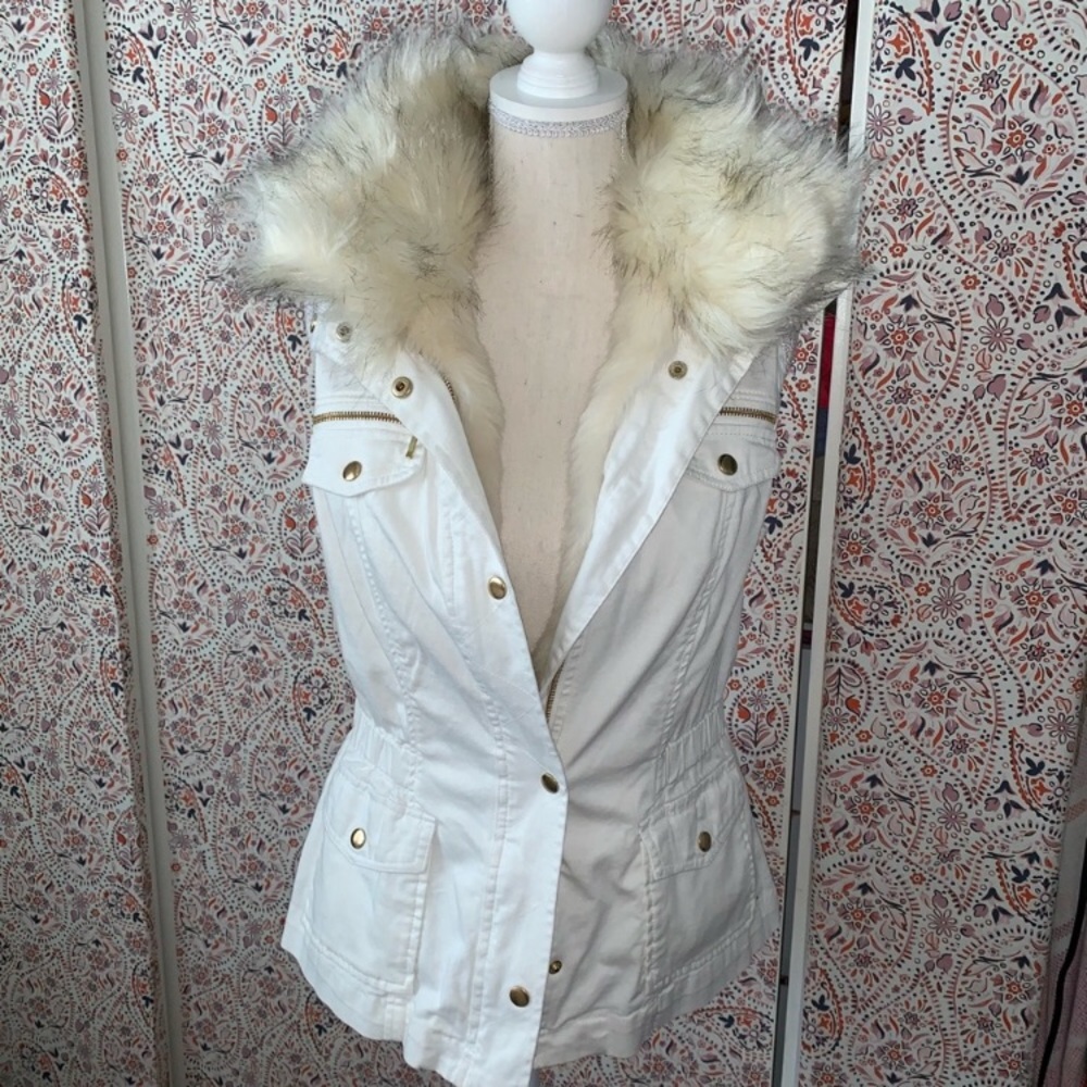White Utility Vest